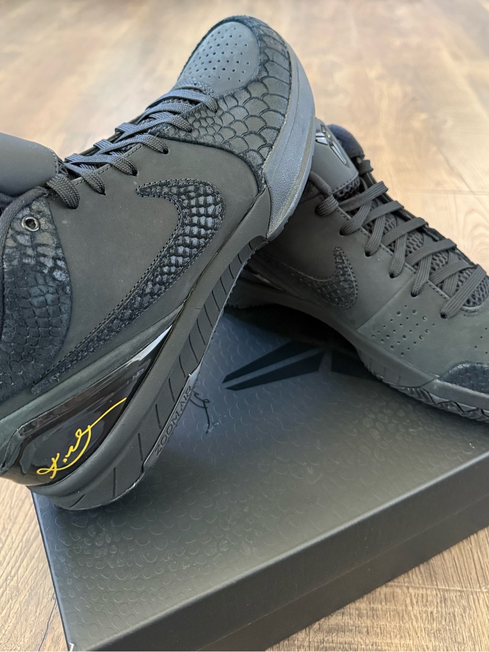 Nike Kobe 4 Protro Gift of The Mamba Kobe Bryant Basketball Shoes - Picture 2 of 11
